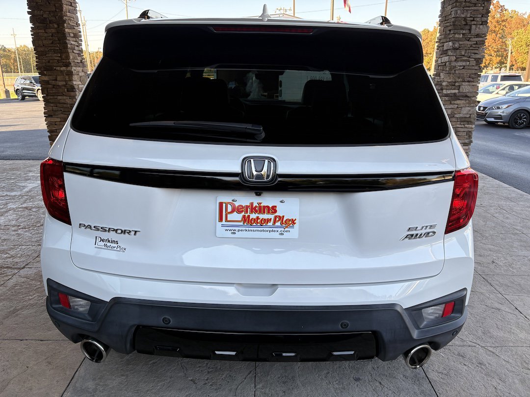 Used 2023 Honda Passport Elite image 7