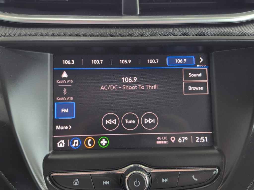 Used 2023 Chevrolet TrailBlazer LT FWD image 18