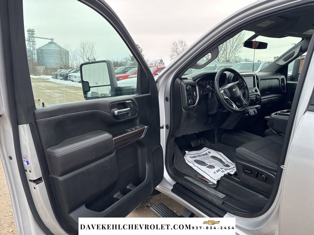 Used 2021 Chevrolet Silverado 2500 LT w/ Convenience Package AWD/4WD image 14