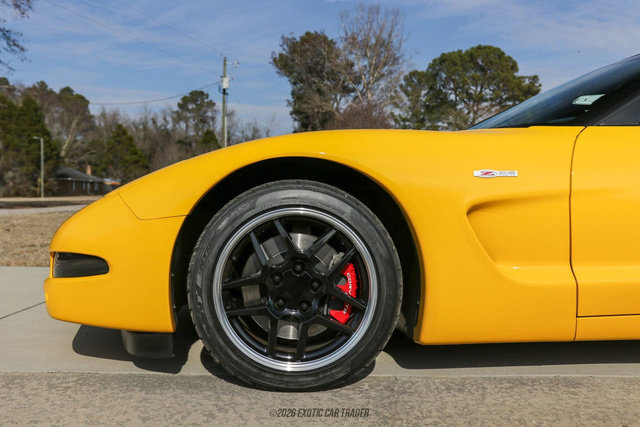 Used 2003 Chevrolet Corvette Z06 w/ Memory Package, 3 Drivers image 4