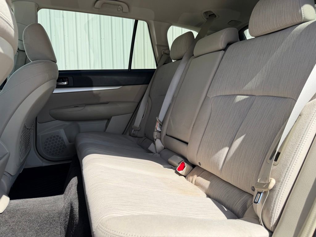 Used 2013 Subaru Outback 2.5i Premium AWD/4WD image 21