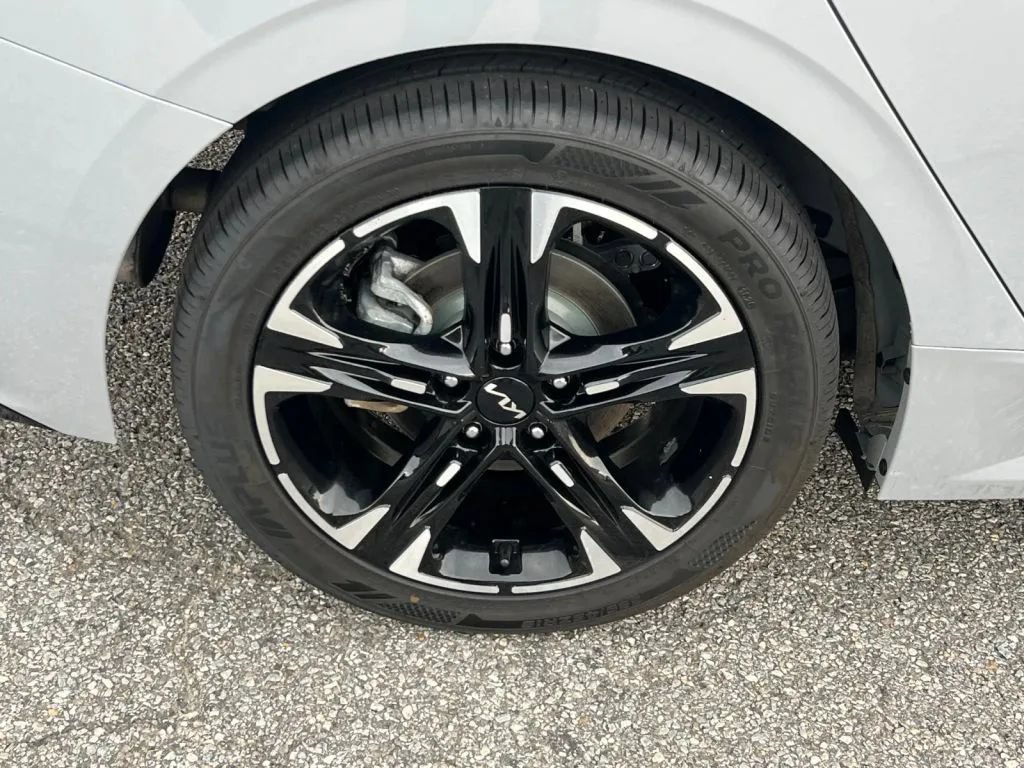 Used 2022 Kia K5 GT-Line w/ GT-Line Awd Premium Package image 33