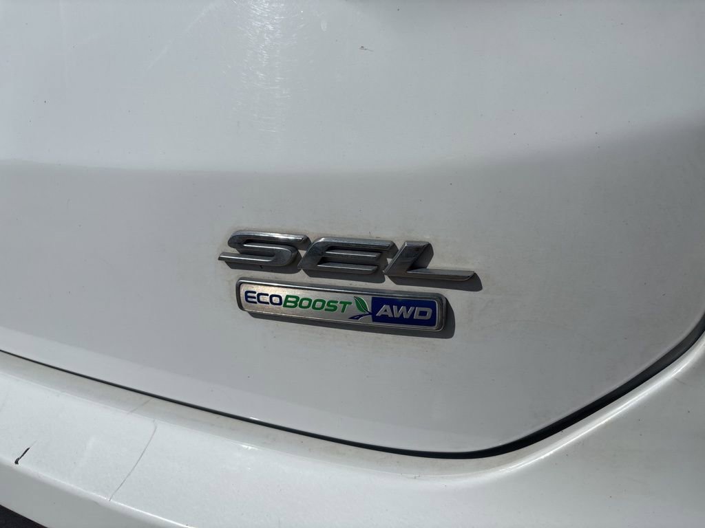 Used 2020 Ford Edge SEL image 9