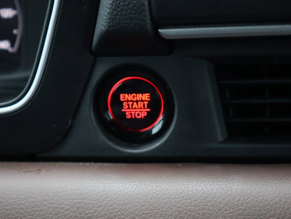 Certified 2025 Honda Pilot Elite image 28