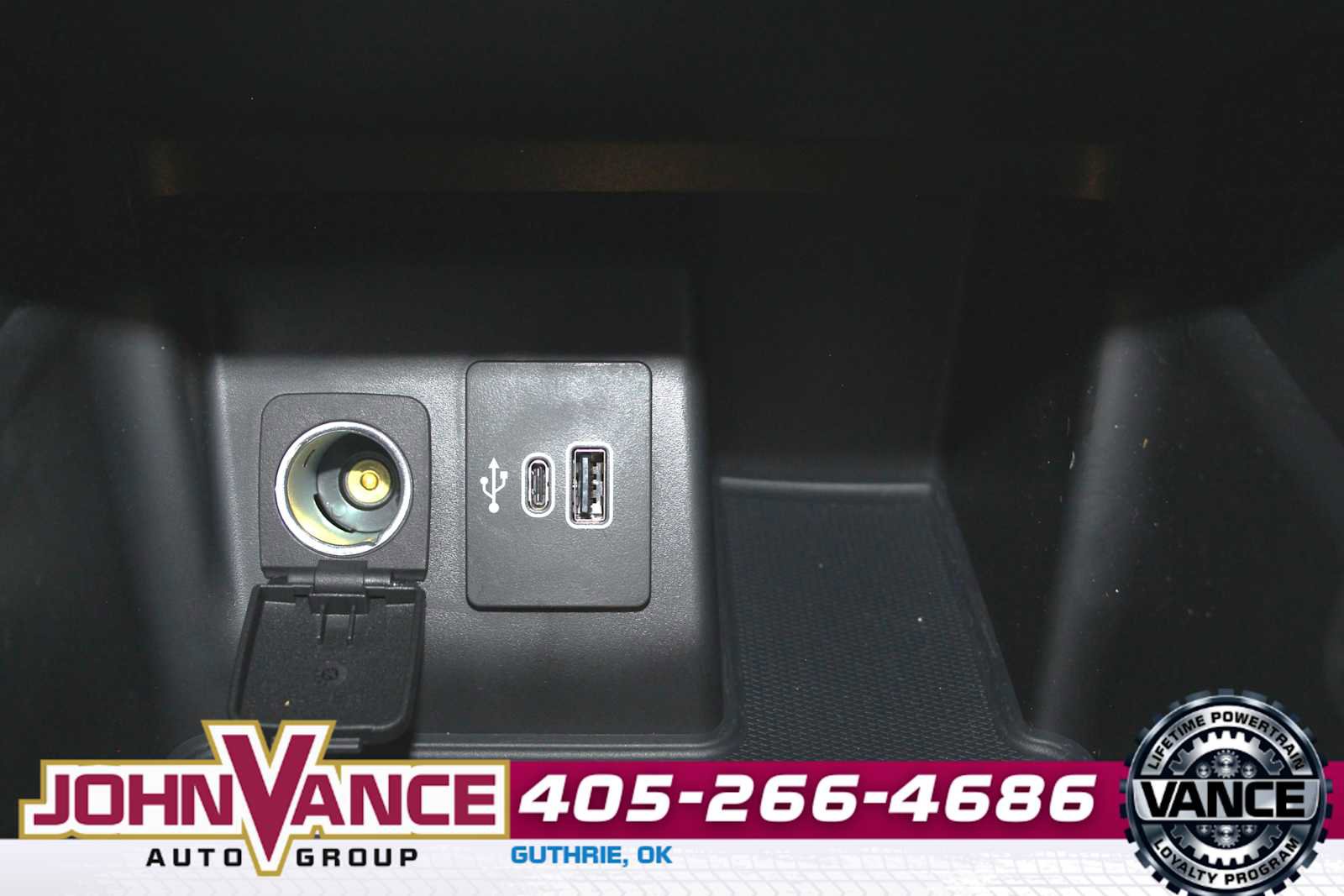 Used 2025 Ford Explorer ST-Line image 39
