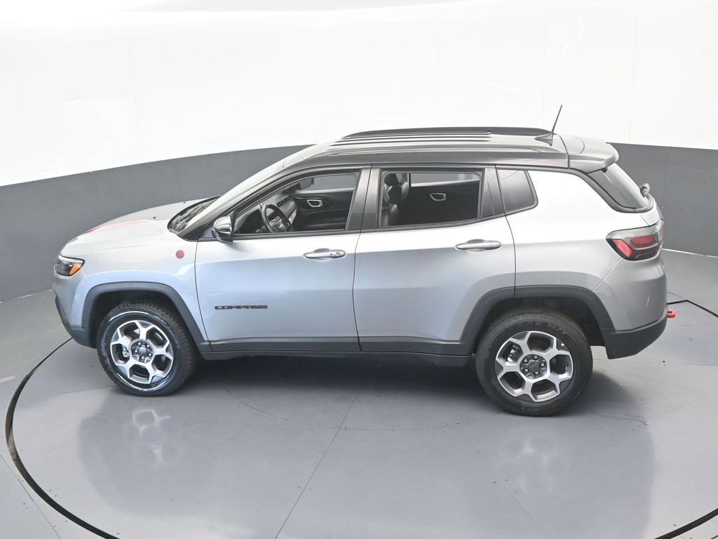 Used 2022 Jeep Compass Trailhawk w/ Trailhawk Elite Group image 53