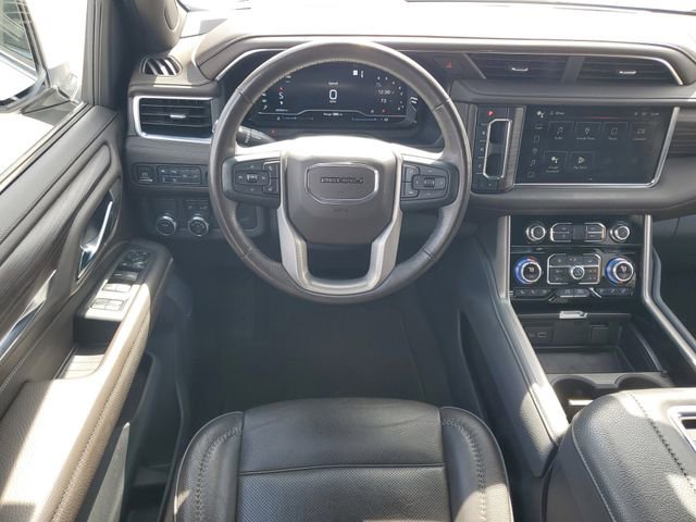 Used 2022 GMC Yukon XL Denali image 28