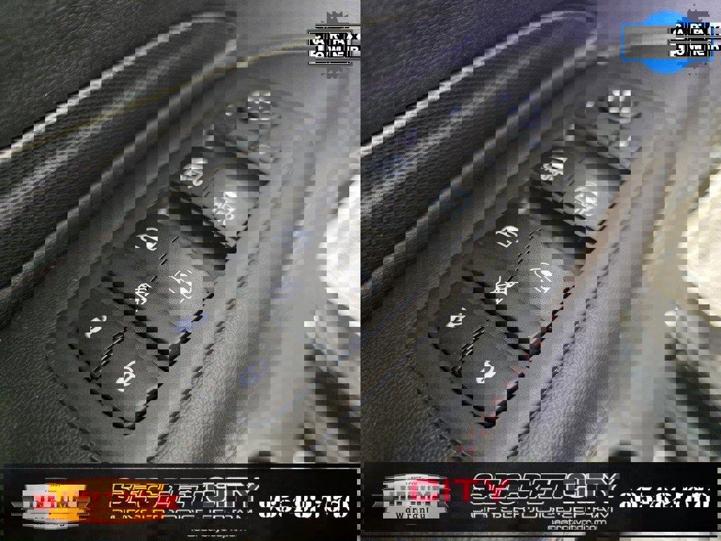 Used 2025 Dodge Durango R/T w/ Blacktop Package image 12