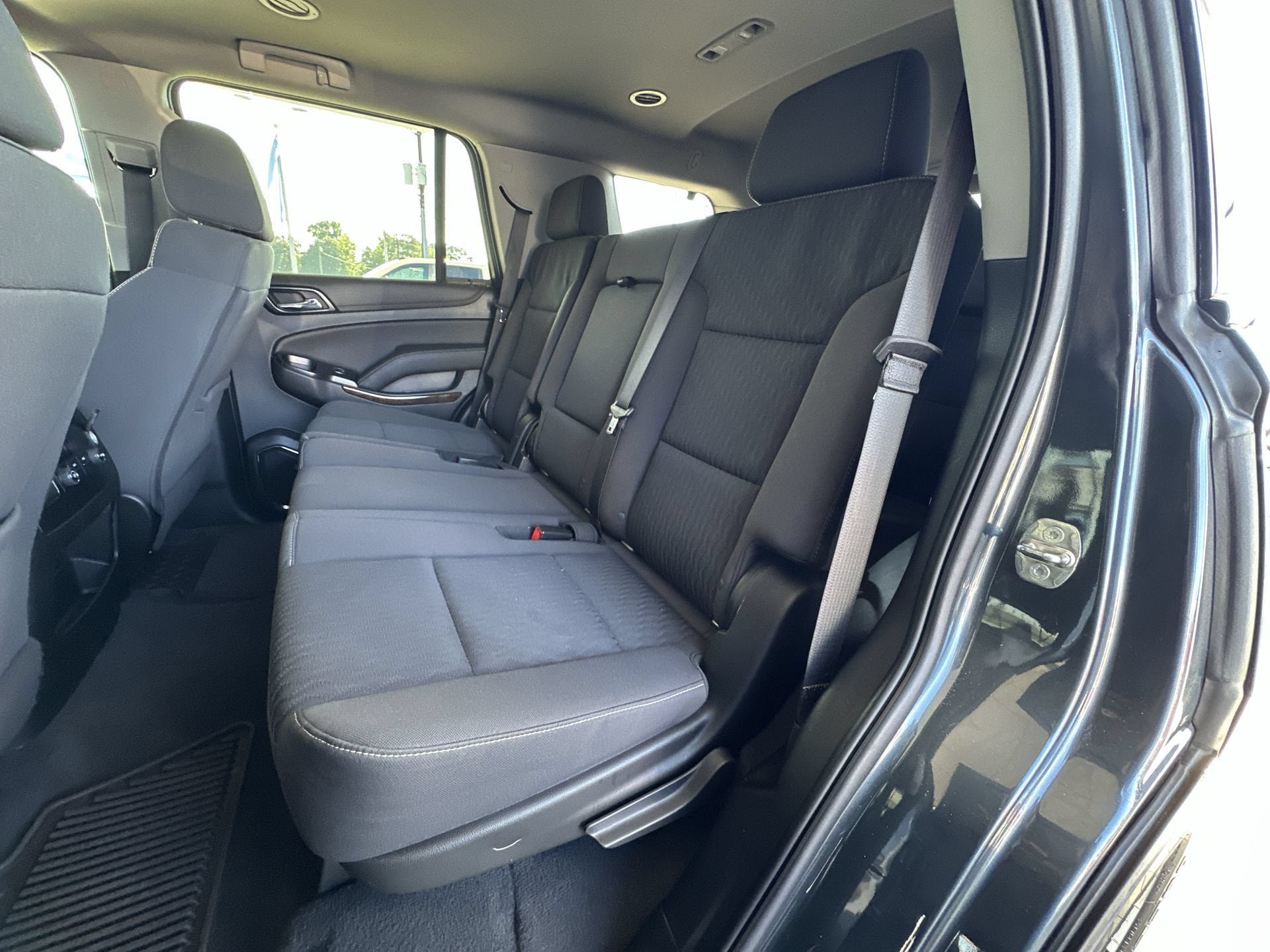 Certified 2020 Chevrolet Tahoe LS RWD image 23