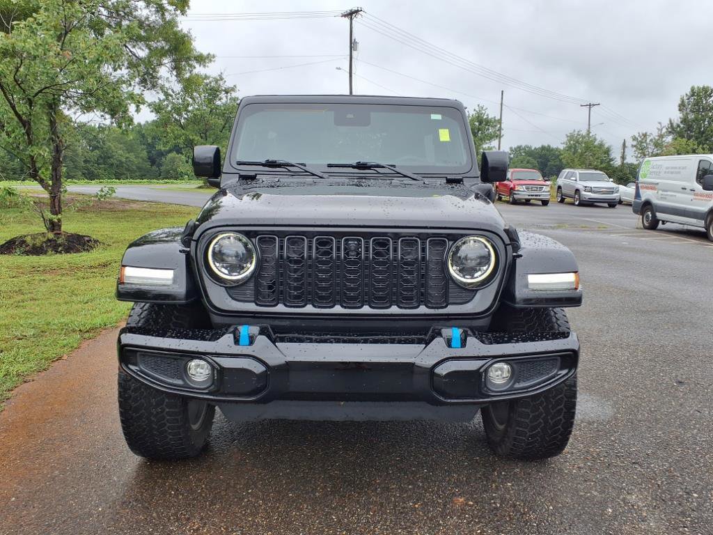Used 2024 Jeep Wrangler High Altitude image 2