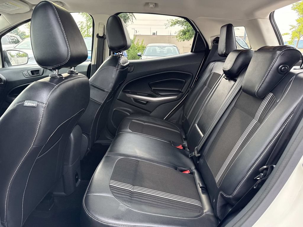 Used 2019 Ford EcoSport SES w/ SES Black Appearance Package AWD/4WD image 11