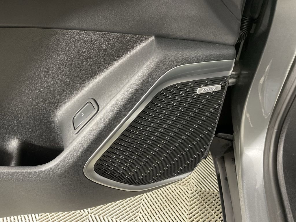 New 2025 Buick Enclave Preferred w/ Power Package image 23