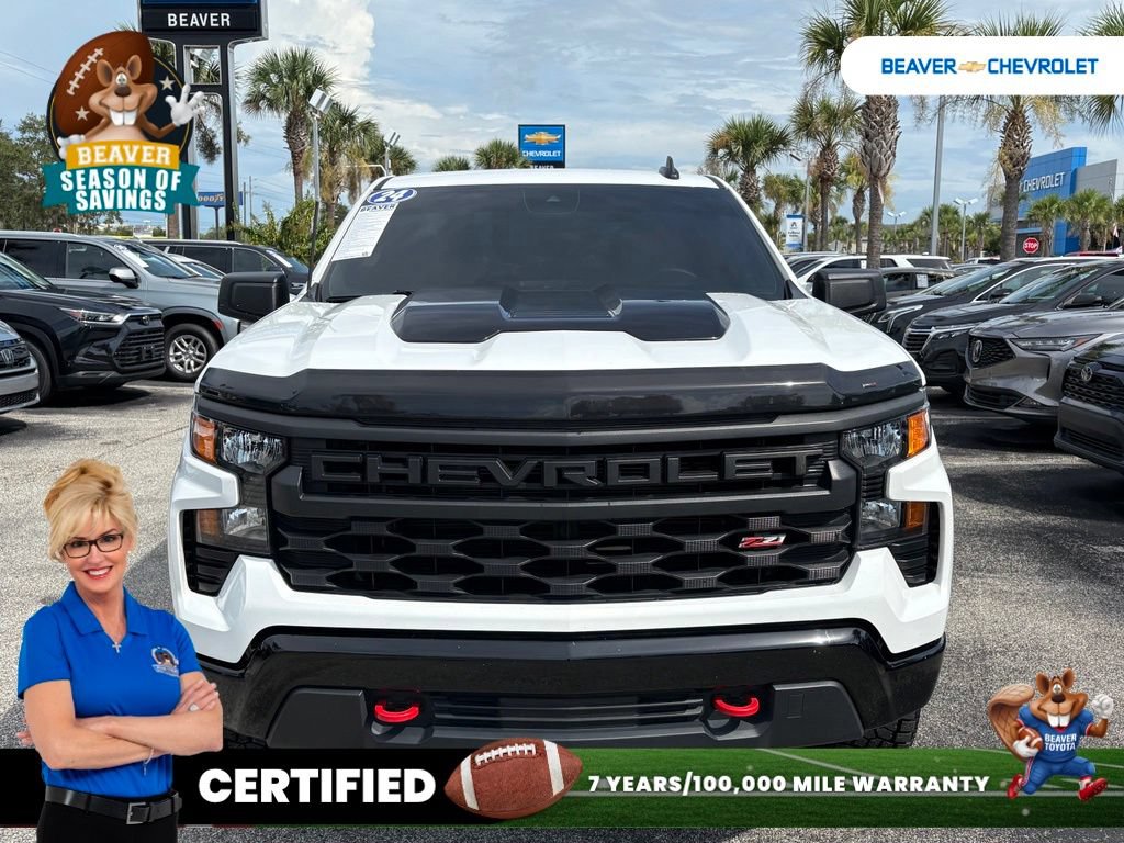 Used 2024 Chevrolet Silverado 1500 Custom Trail Boss AWD/4WD image 3