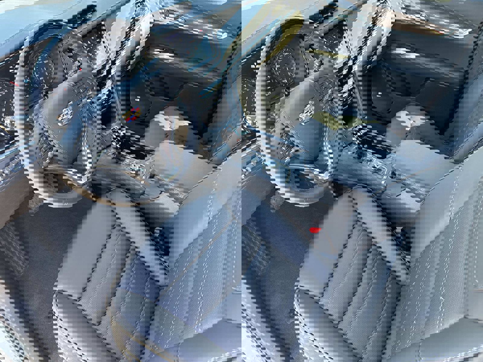 New 2025 Cadillac XT6 Premium Luxury w/ Platinum Package image 26