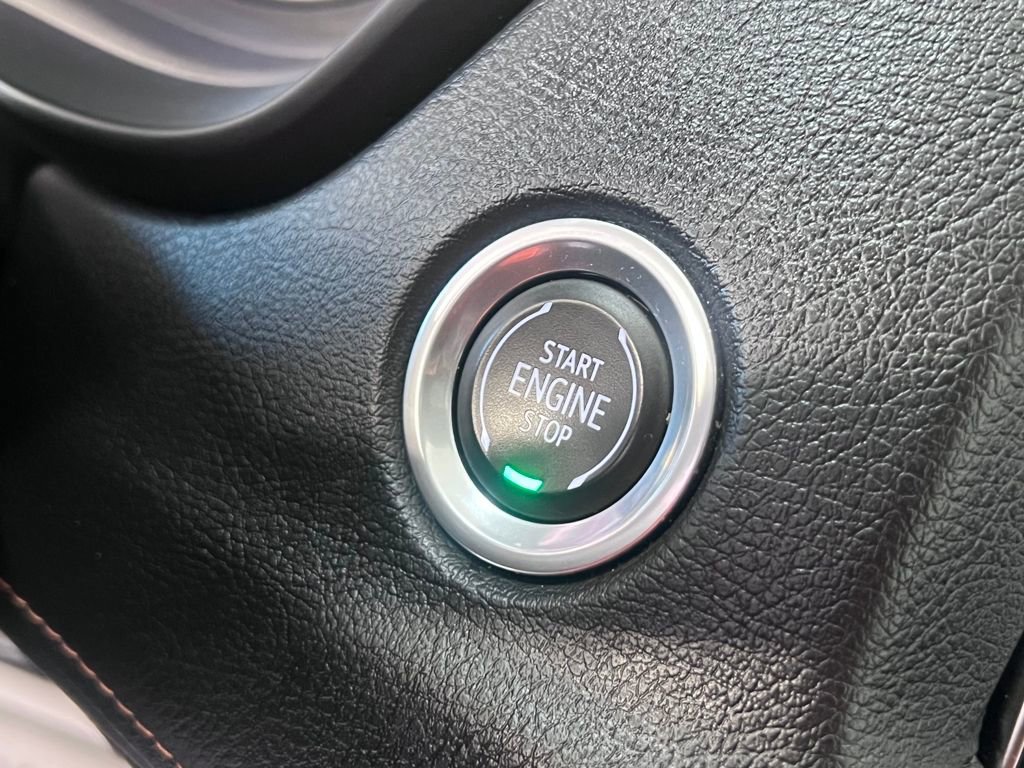 Used 2023 Cadillac XT4 Sport image 22