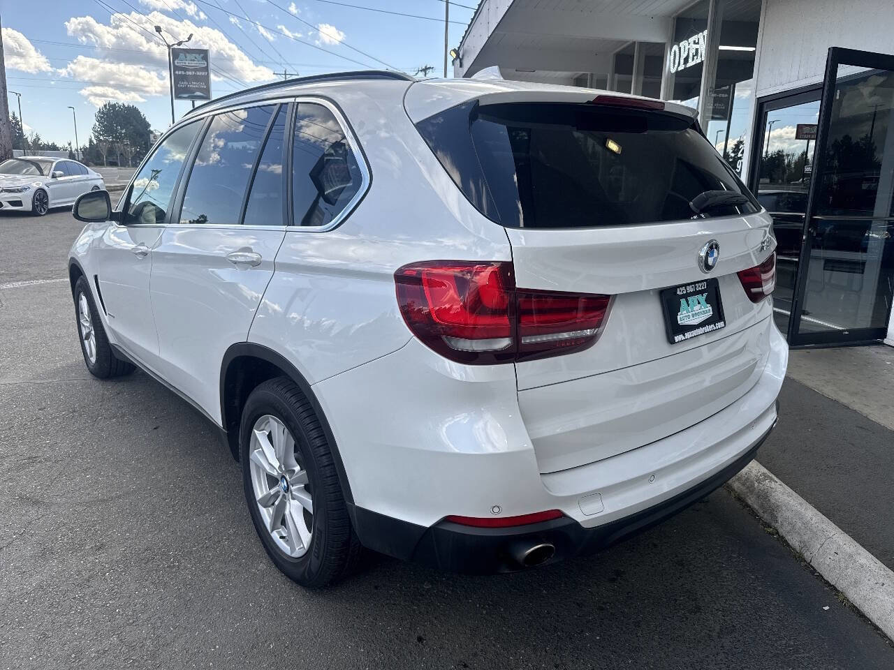 Used 2015 BMW X5 xDrive35i image 4