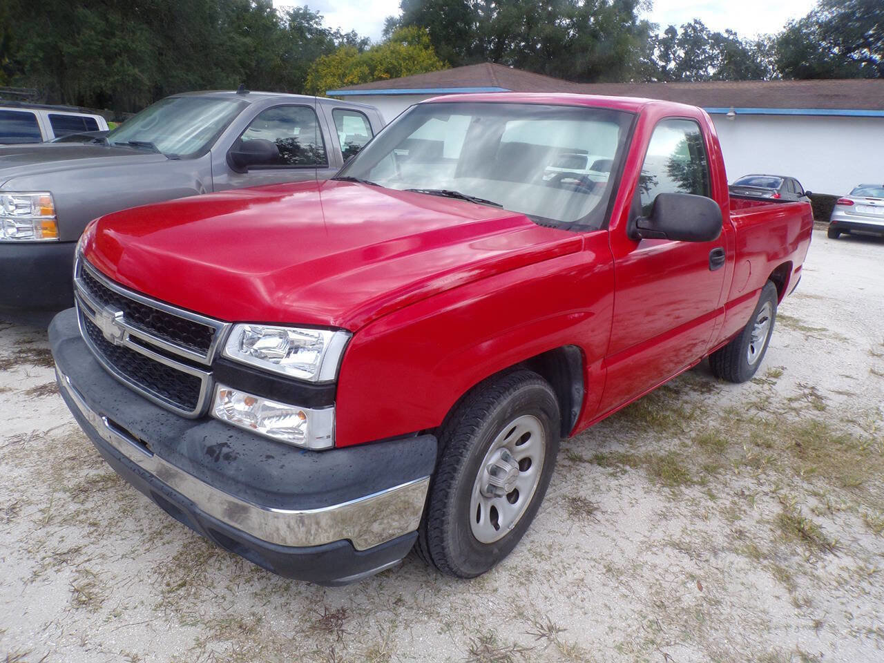 Used 2007 Chevrolet Silverado 1500 W/T image 1
