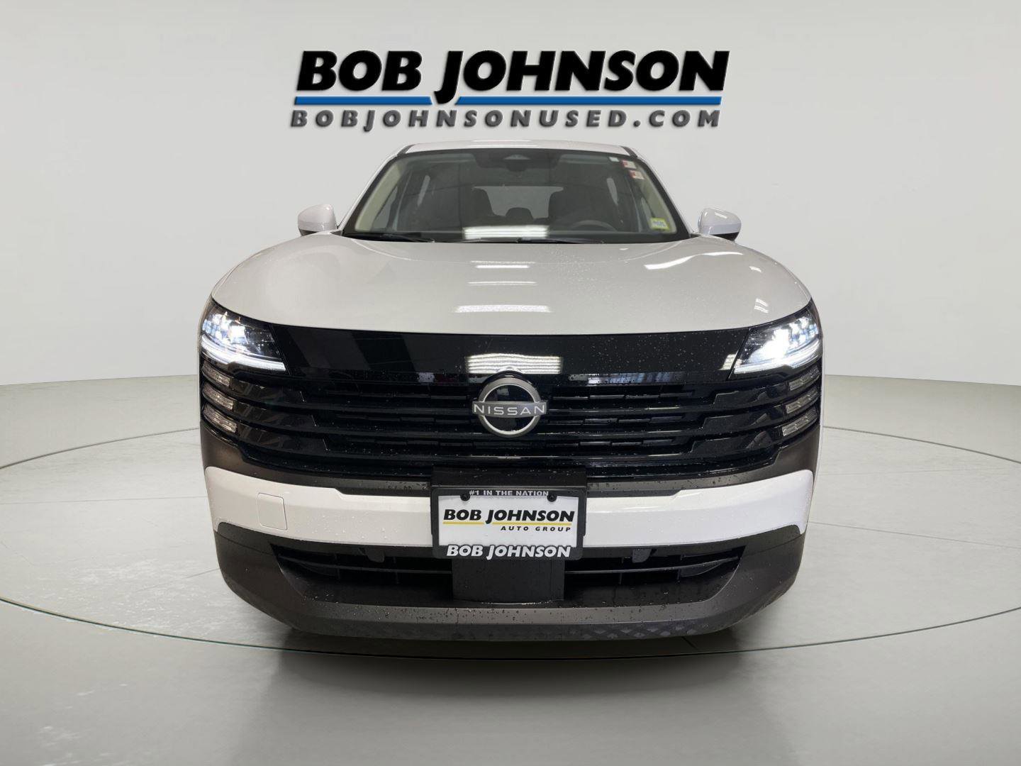 Used 2025 Nissan Kicks SV image 2