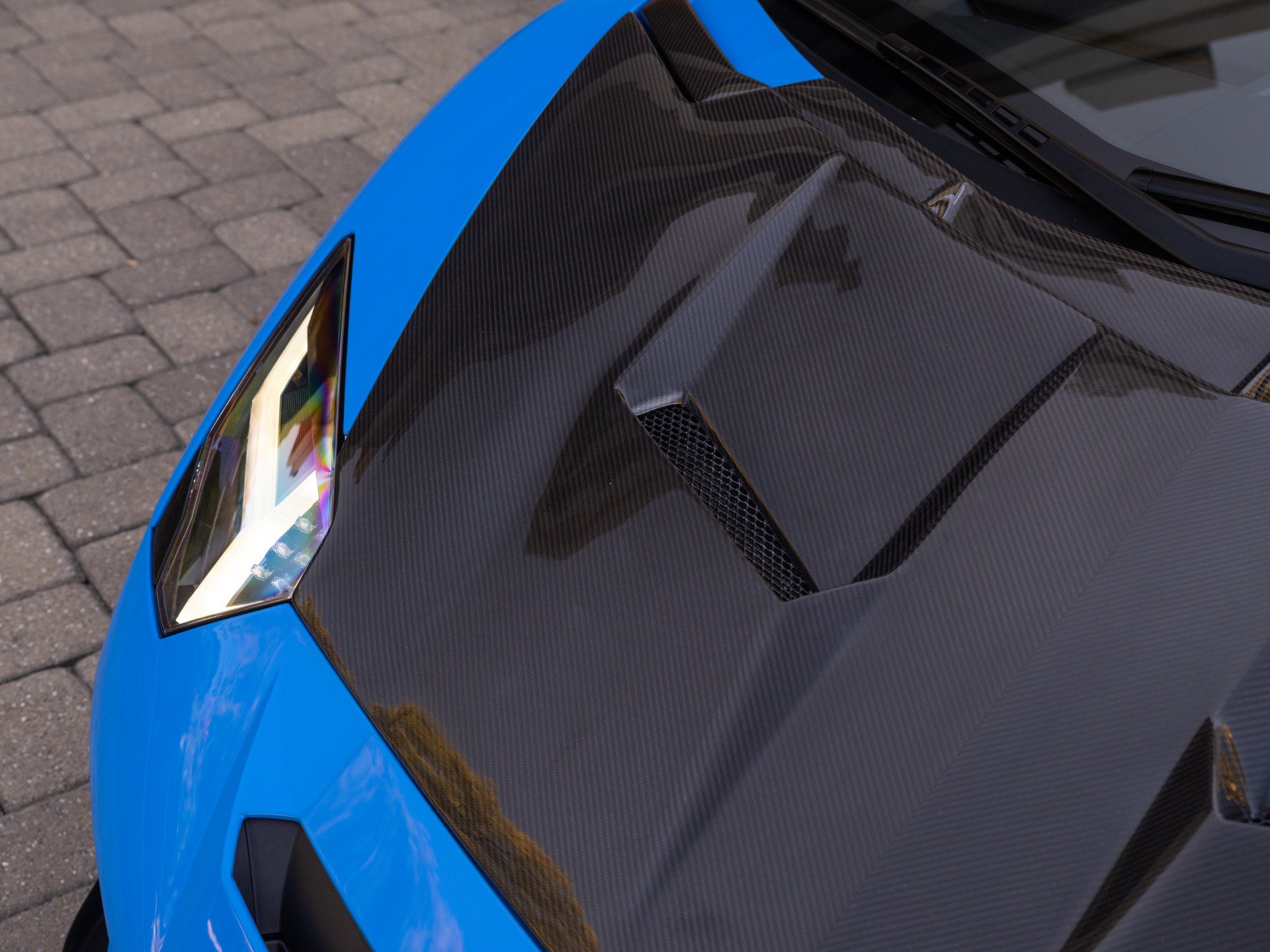 Used 2020 Lamborghini Aventador SVJ AWD/4WD image 15
