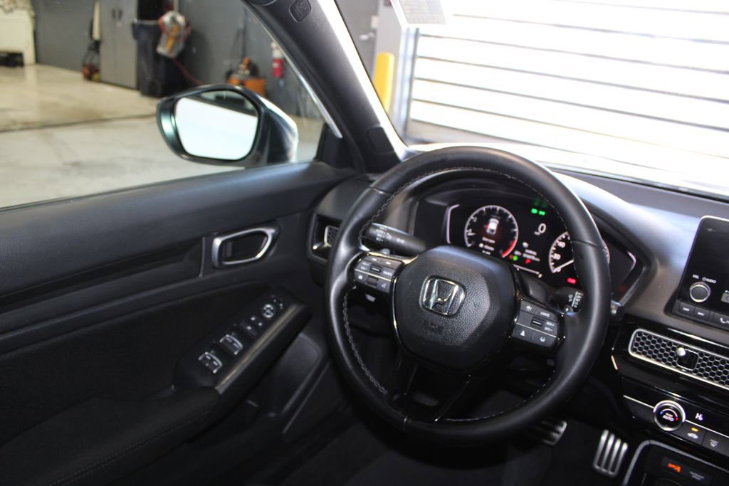 Used 2023 Honda Civic Sport image 22