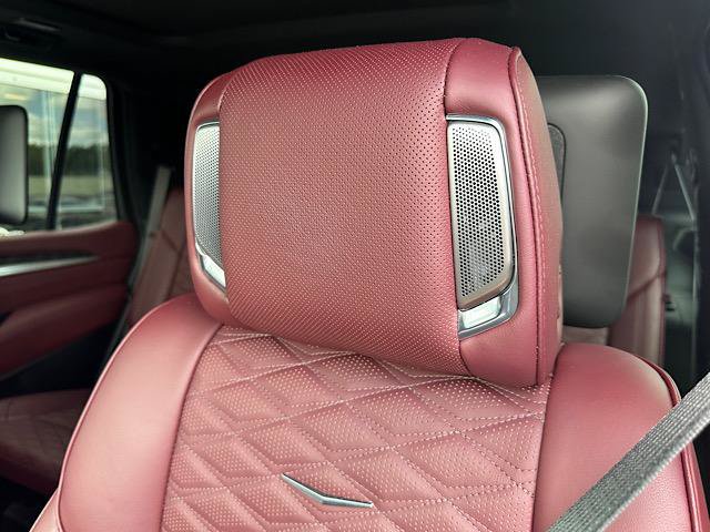 Used 2025 Cadillac Escalade Premium Luxury w/ Touring Package AWD/4WD image 20