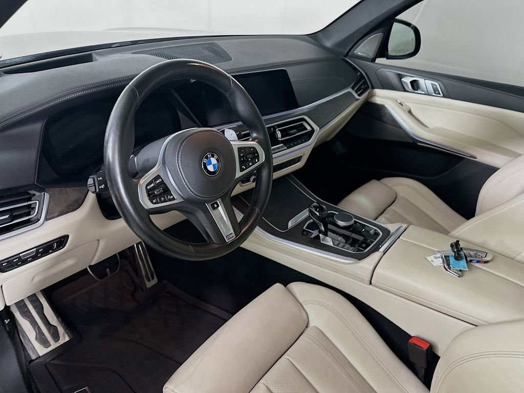 Used 2021 BMW X5 xDrive40i w/ M Sport Package image 29