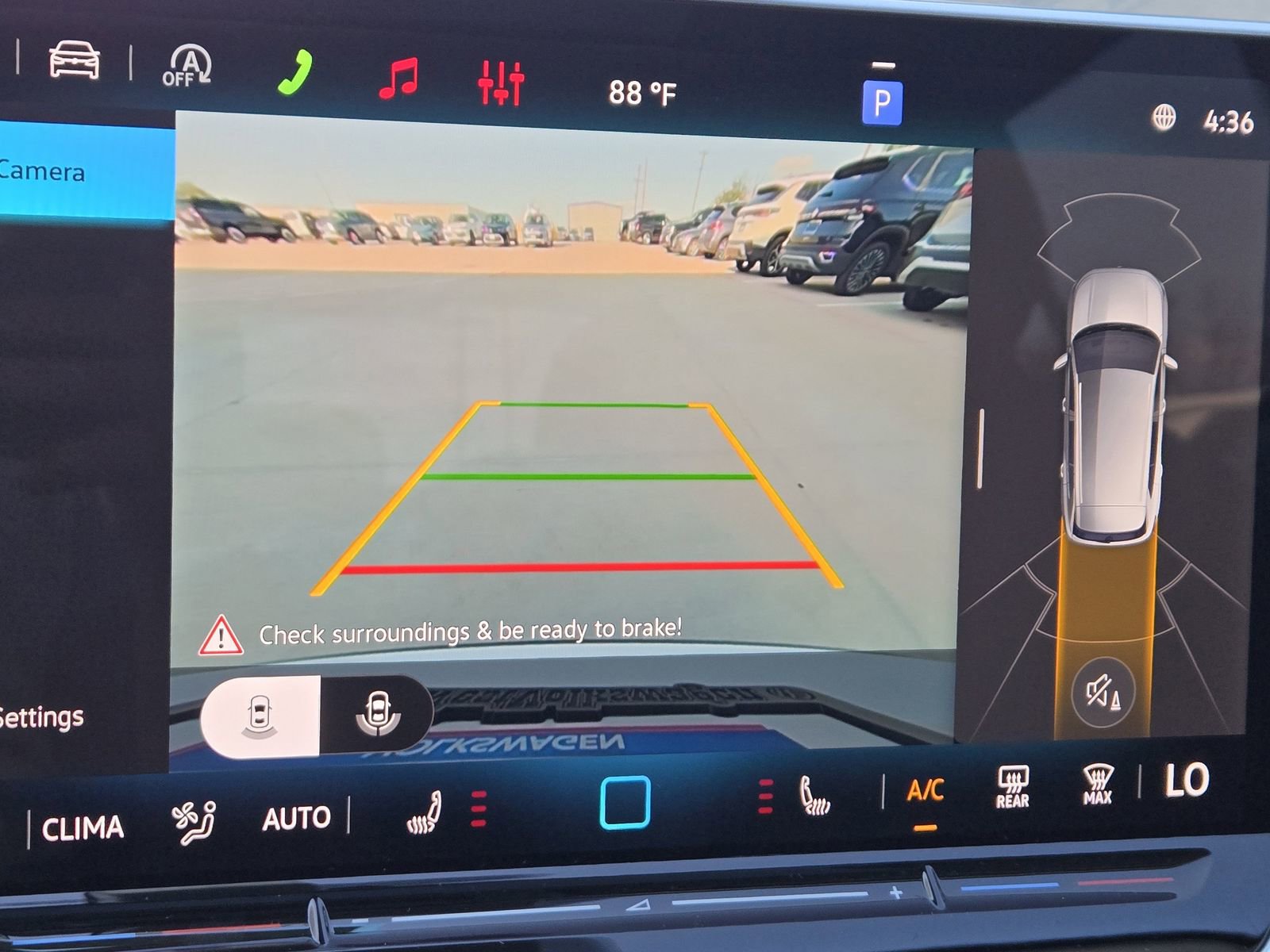 New 2026 Volkswagen Tiguan SE image 13