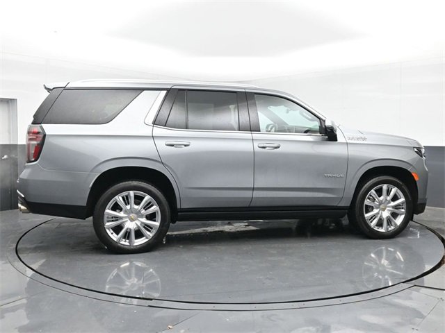 Used 2024 Chevrolet Tahoe High Country image 12