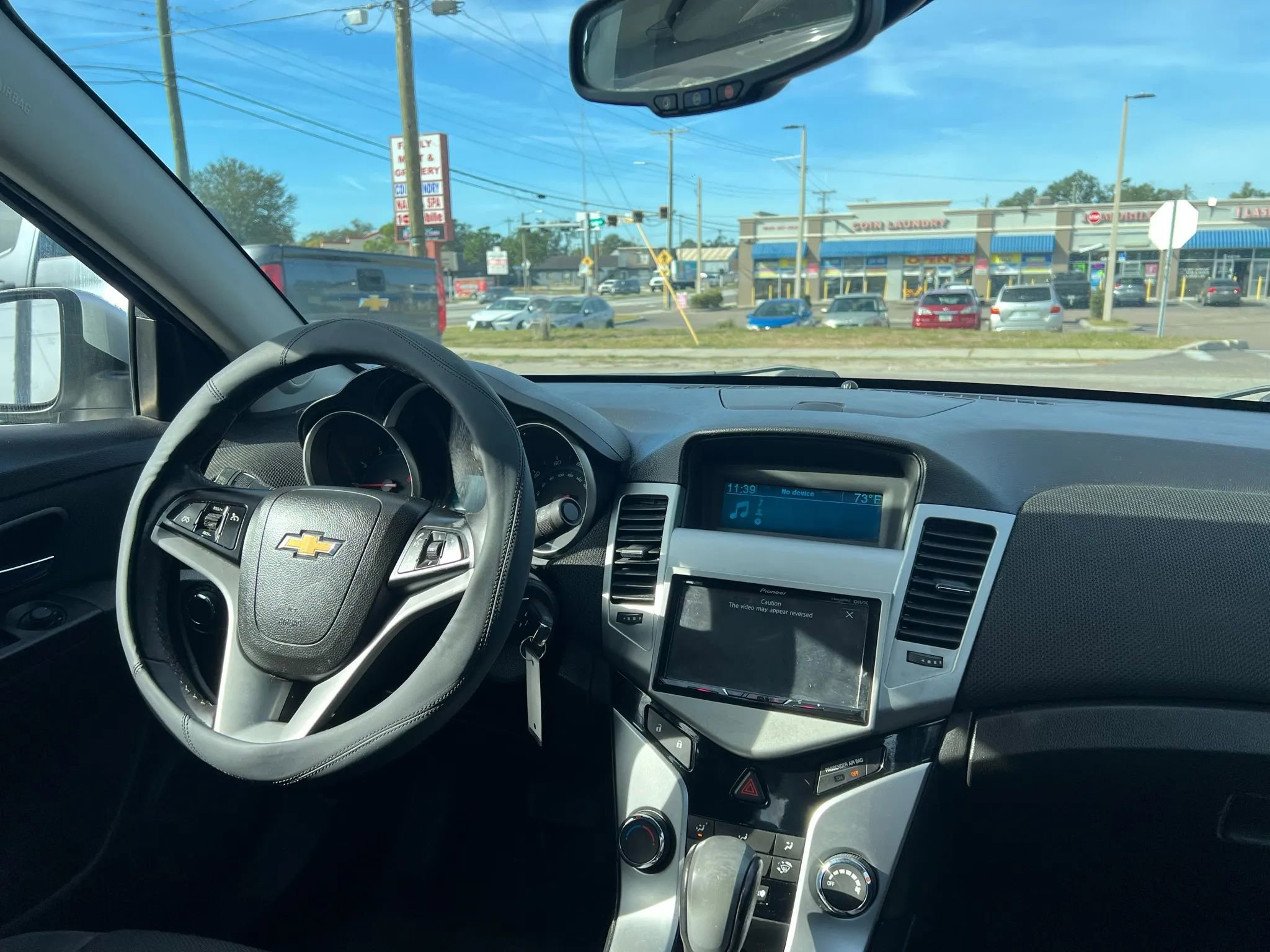 Used 2014 Chevrolet Cruze LT image 13