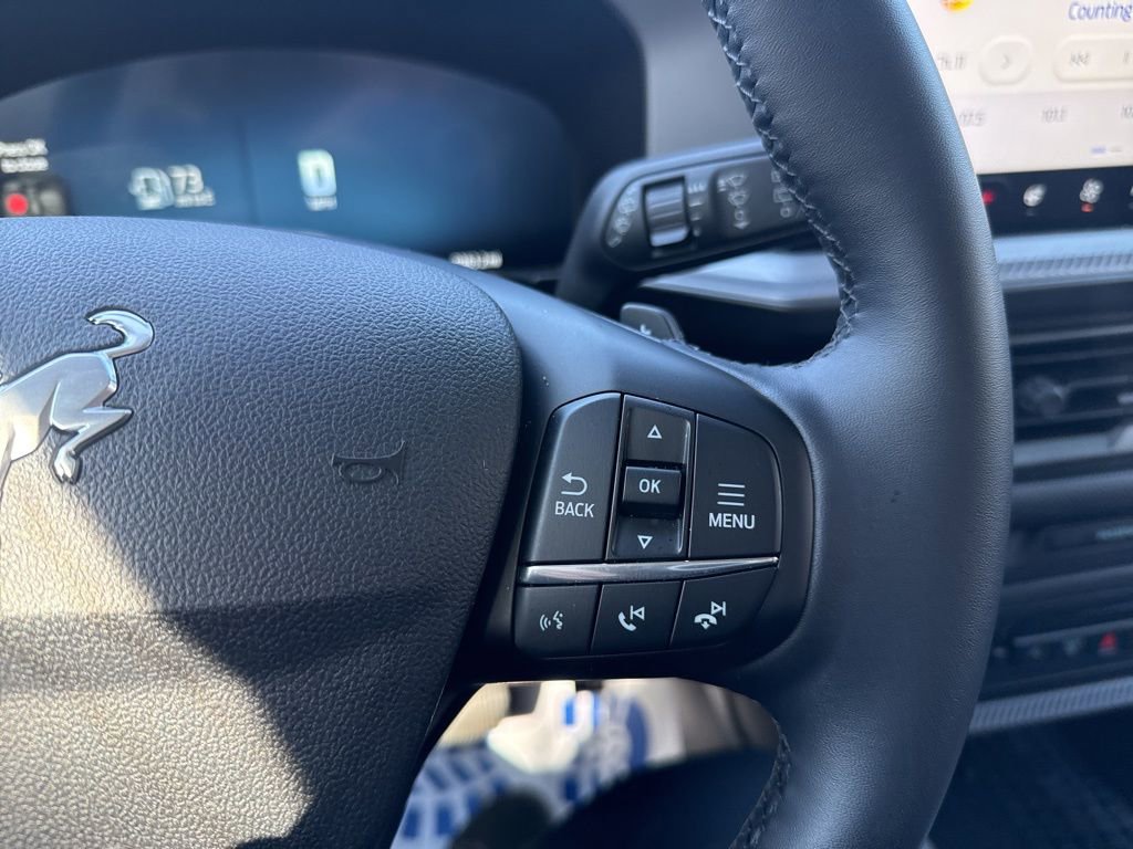 Used 2025 Ford Bronco Sport Badlands image 18