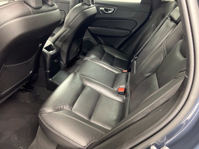 New 2026 Volvo XC60 T8 Ultra w/ Protection Package Premier AWD/4WD image 11