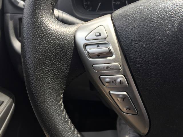 Used 2015 Nissan Versa Note SV FWD image 15