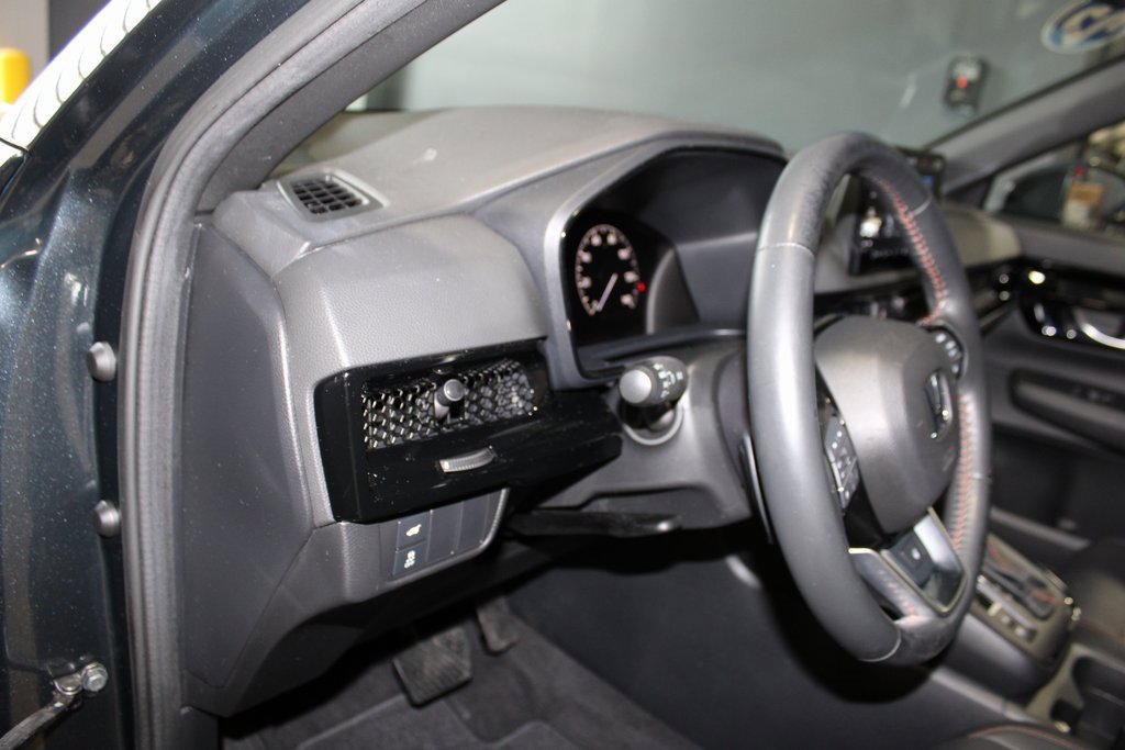 Used 2023 Honda CR-V Sport Touring image 11