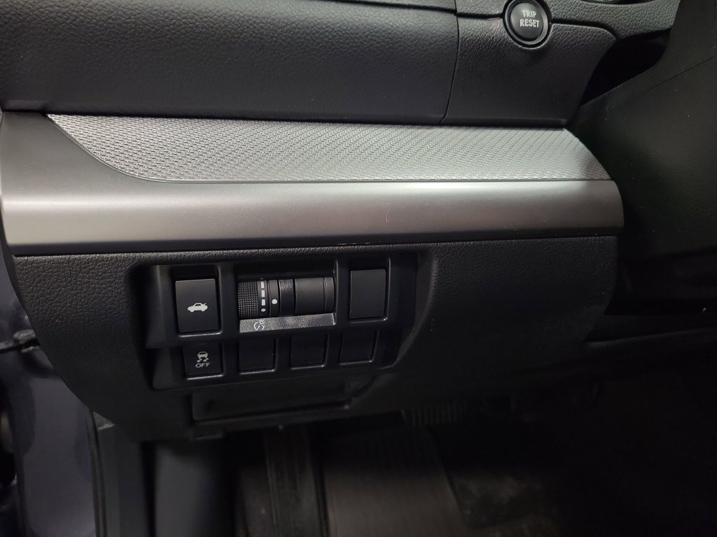 Used 2016 Subaru Legacy 2.5i w/ Popular Package #1 AWD/4WD image 27