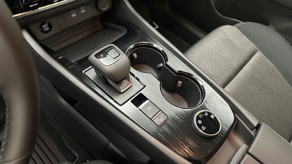 New 2026 Nissan Rogue SV AWD/4WD image 10