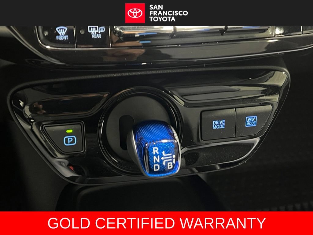Certified 2022 Toyota Prius LE FWD image 23
