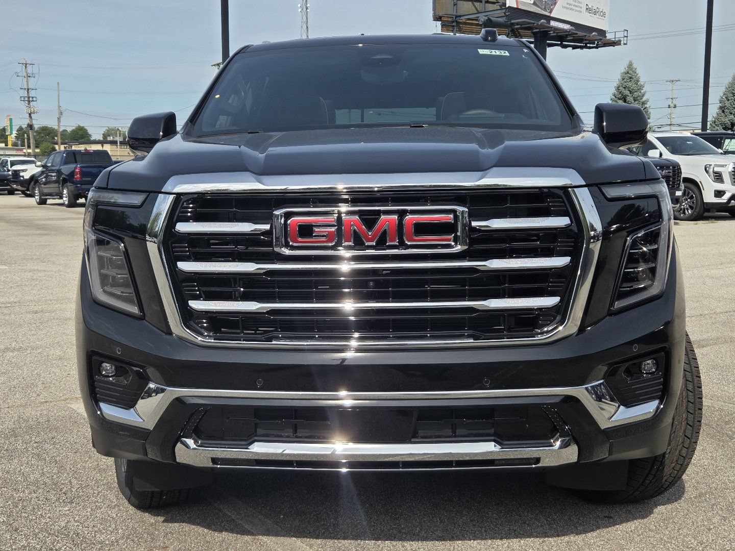 New 2026 GMC Yukon XL Elevation w/ Elevation Premium Package AWD/4WD image 15