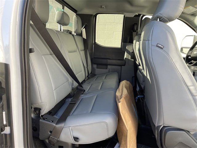 New 2026 Ford F550 4x4 Supercab Super Duty image 27