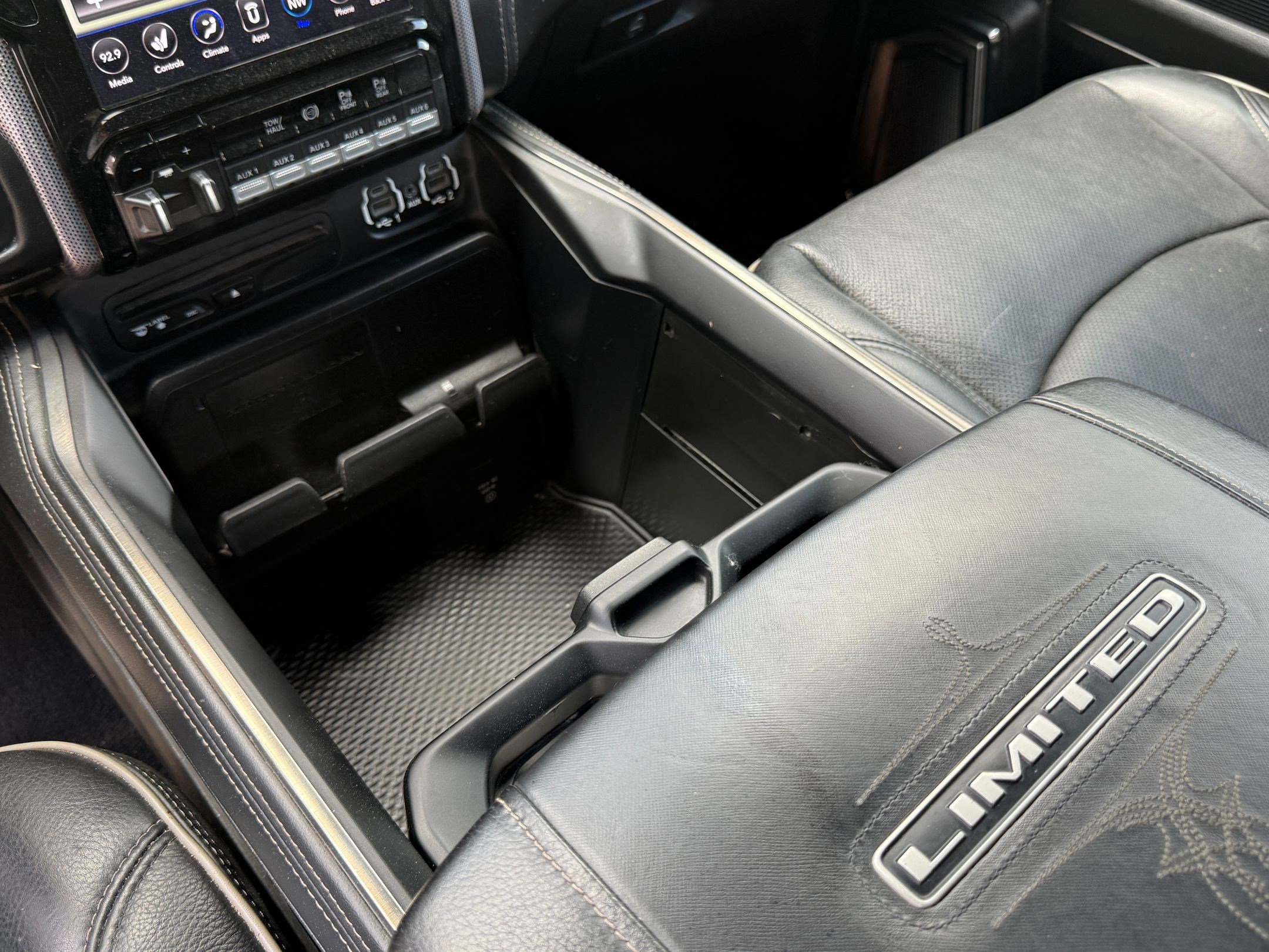 Used 2019 RAM 2500 Limited image 22