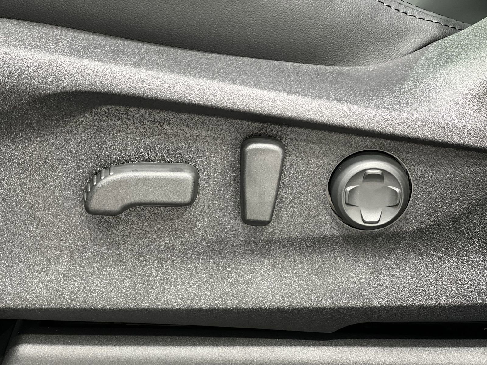 New 2026 Subaru Ascent Bronze Edition image 12