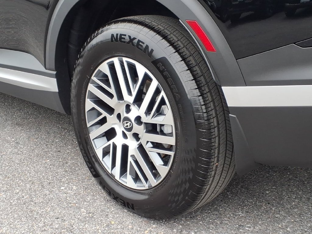 Used 2026 Hyundai Palisade SEL AWD/4WD image 11