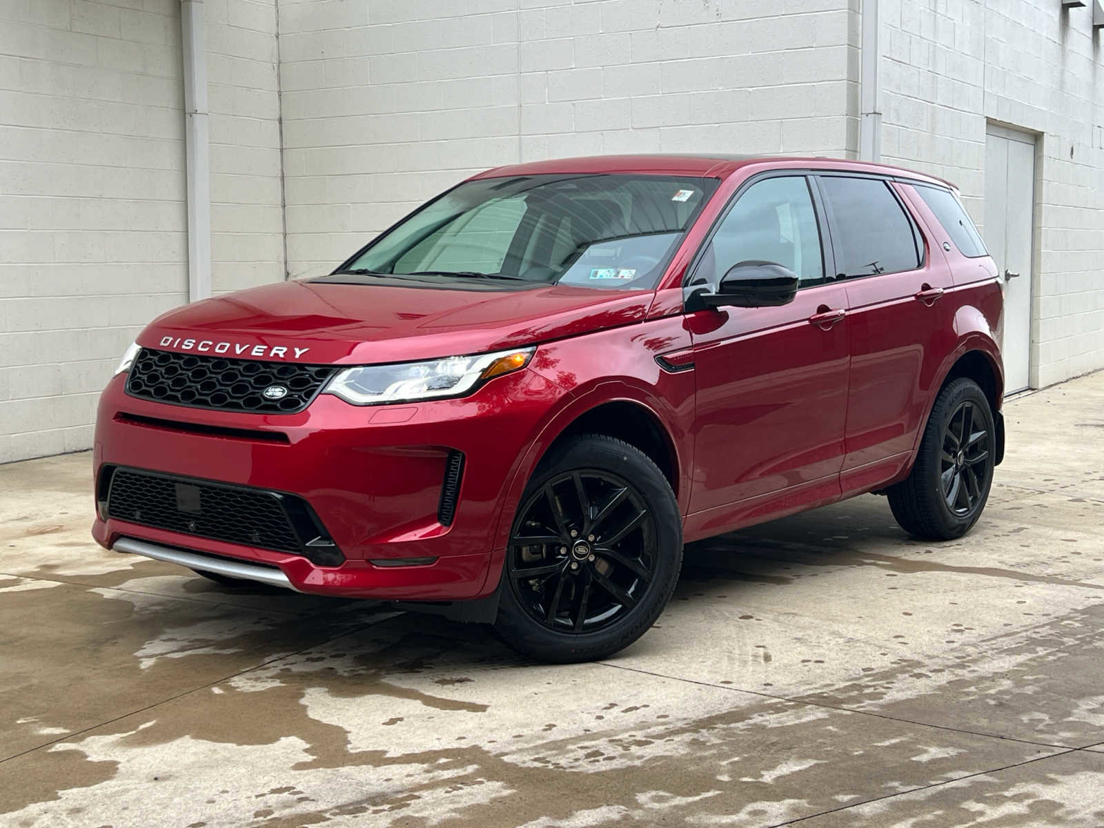 Certified 2025 Land Rover Discovery Sport S image 1