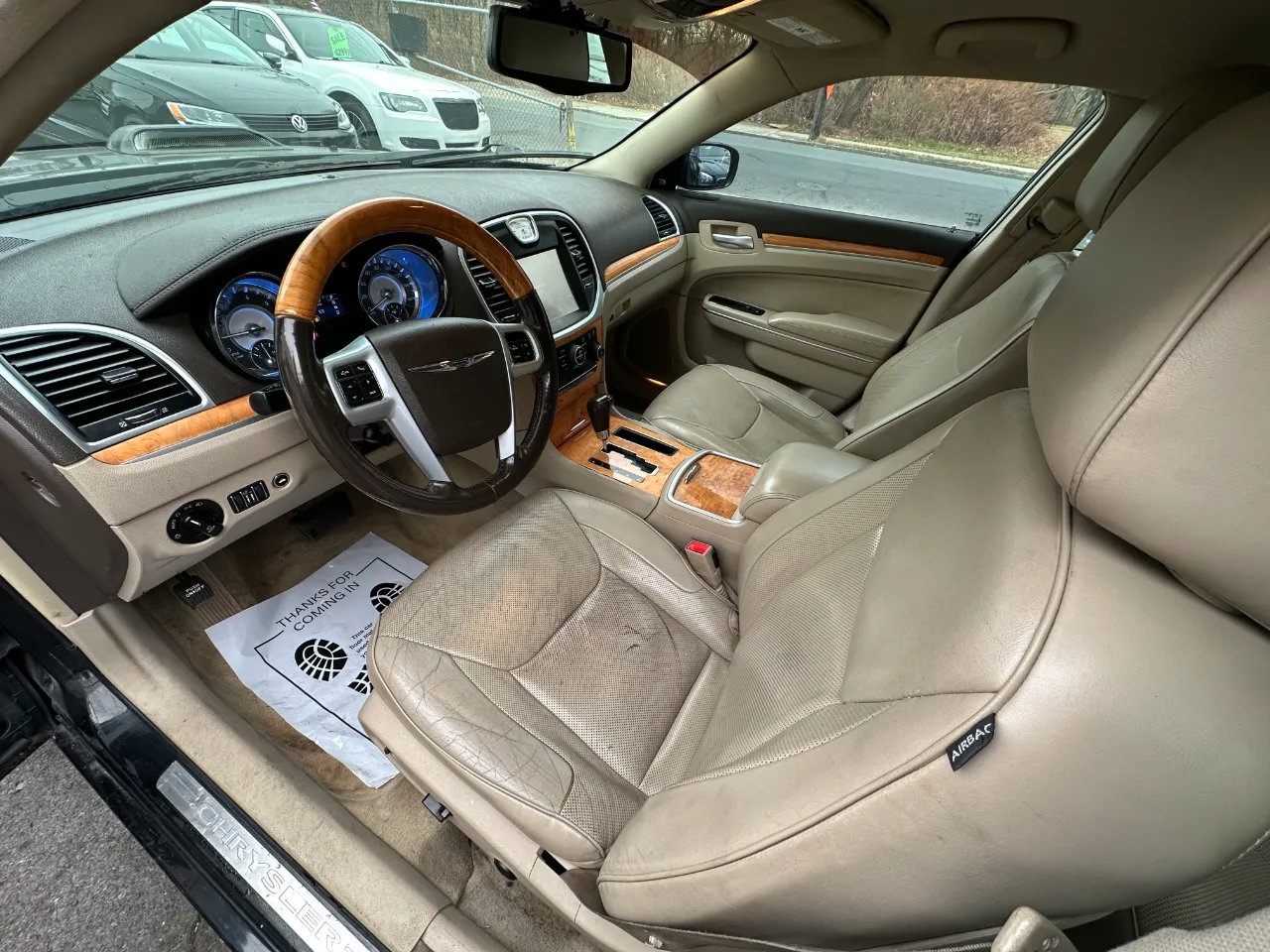 Used 2014 Chrysler 300 C RWD image 30