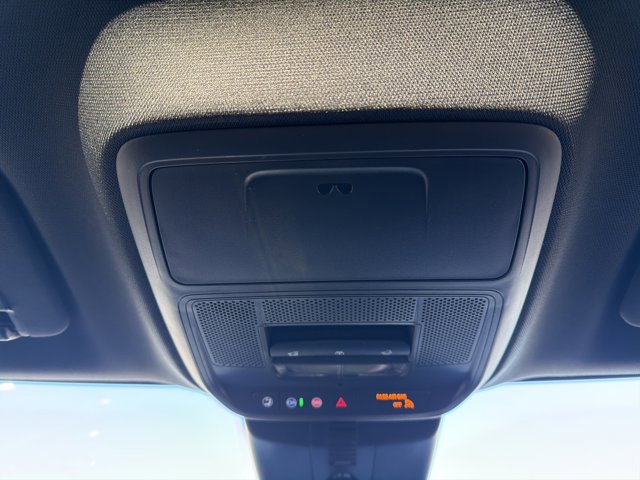 New 2026 Chevrolet Traverse LT w/ Sun and Wheel Package image 21