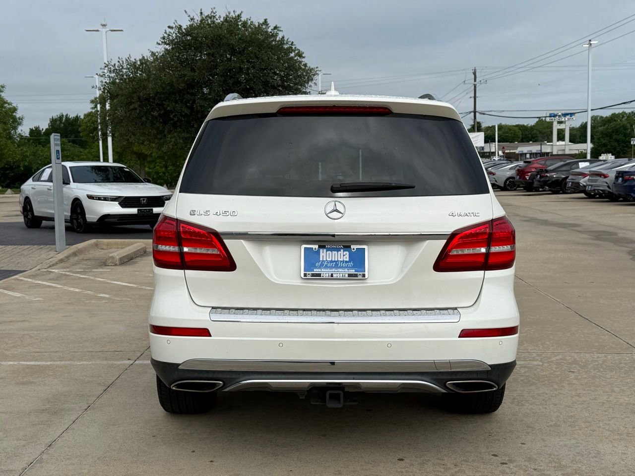 Used 2017 Mercedes-Benz GLS 450 4MATIC image 4