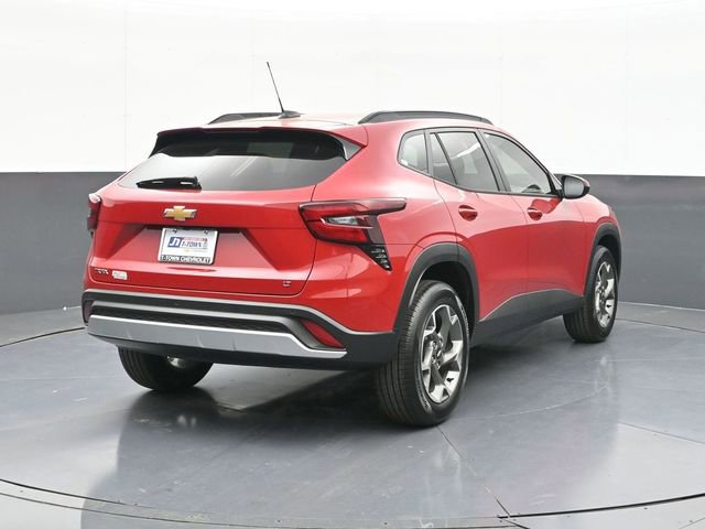 New 2026 Chevrolet Trax LT w/ Driver Confidence Package FWD image 11