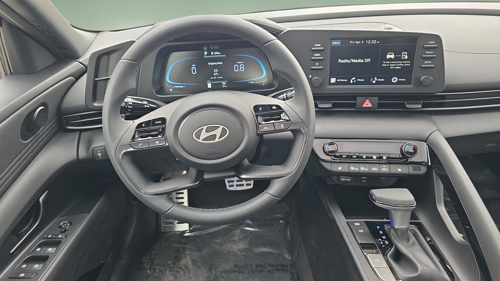 New 2026 Hyundai Elantra SEL Sport Premium FWD image 26
