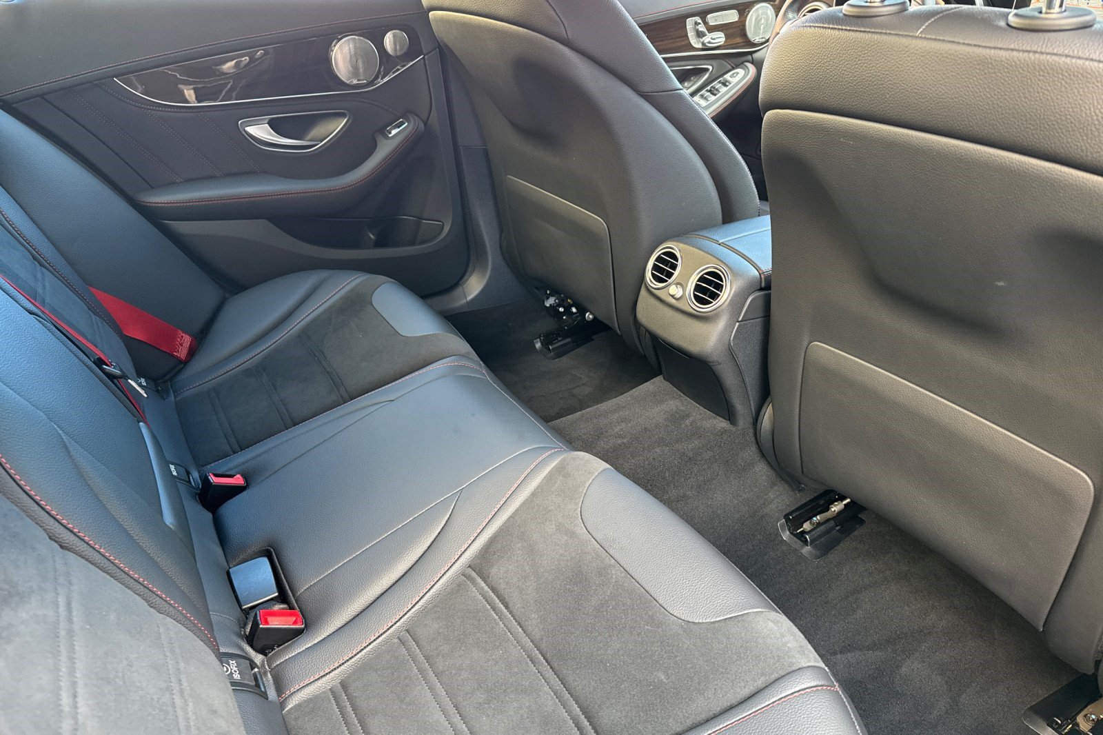 Used 2016 Mercedes-Benz C 450 AMG image 32