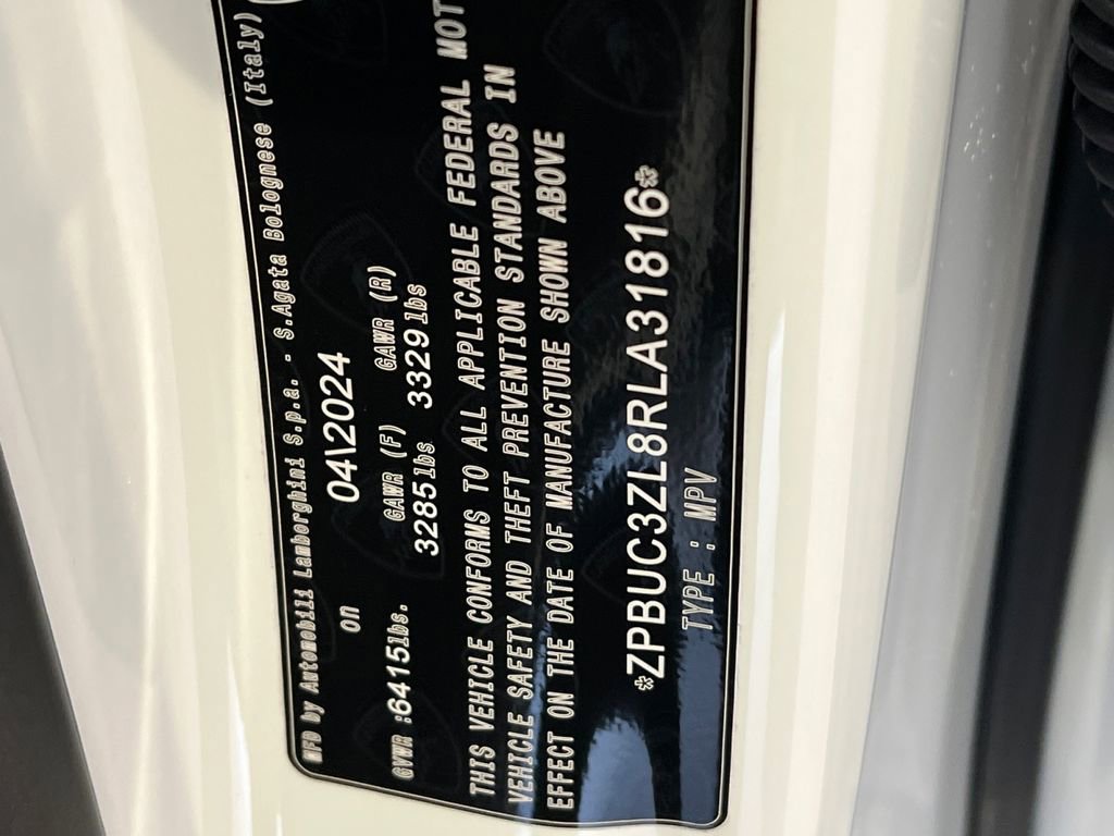 Used 2024 Lamborghini Urus Performante image 31