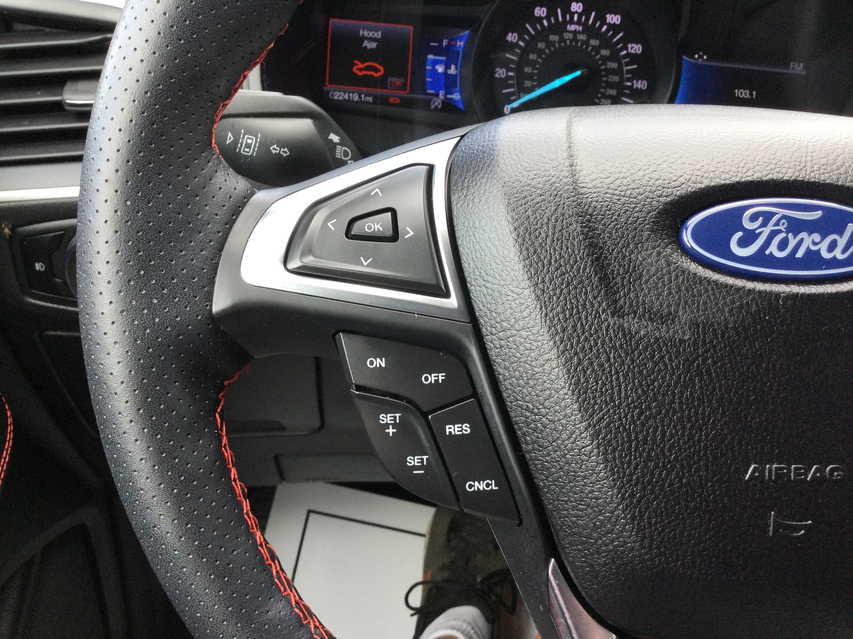 Used 2023 Ford Edge ST-Line AWD/4WD image 14
